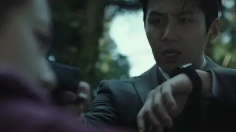 The.Childe.2023.1080p.WEB-DL.Hindi.5.1-Korean.ESub.x264-HDHub4u.Tv.mkv.0006.th.jpg