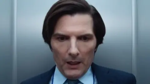 Severance.S02.00_20_10_05.th.jpg