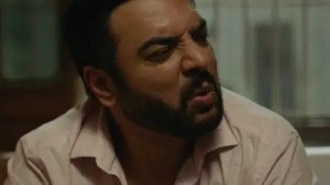 Sukhee.2023.720p.Hindi.WEB-DL.5.1.ESub.x264-HDHub4u.Tv.mkv.0006.th.jpg