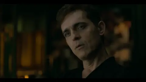 Download Money Heist Berlin Season 1 Hindi HDRip ALL Episodes