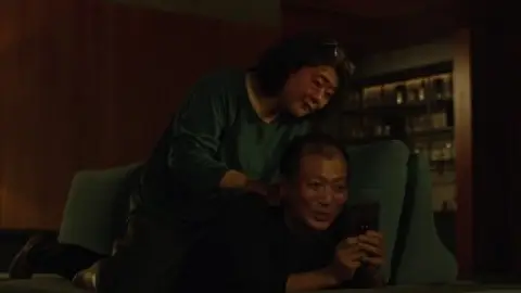 Vlcsnap.mkv-frame104144.th.jpg