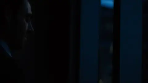The.Equalizer.2014.1080p.BluRay.Hindi.ORG-English.ESub.x264-HDHub4u.Tv.mkv.0004.th.jpg
