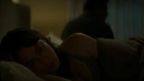 A.Million.Miles.Away.2023.1080p.WEB-DL.Hindi.5.1-English.ESub.x264-HDHub4u.Tv.mkv.0006.th.jpg
