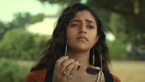 Download Taaza Khabar Season 1 Hindi HDRip Full Series