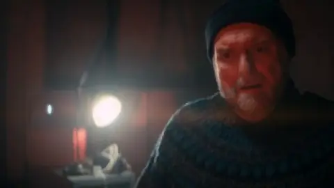 Wintertide.2023.1080p.WEB-DL.Hindi.5.1-English.ESub.x264-HDHub4u.Tv.mkv.00094c34658a94809f35.th.jpg