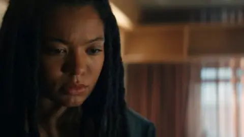 Gen.V.S01E01.1080p.WEB-DL.Hindi.5.1-English.ESub.x264-HDHub4u.Tv.mkv.0001.th.jpg