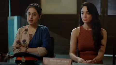Download Bisaat Season 1 Hindi HDRip ALL Episodes Download Bisaat Season 1 Hindi HDRip ALL Episodes