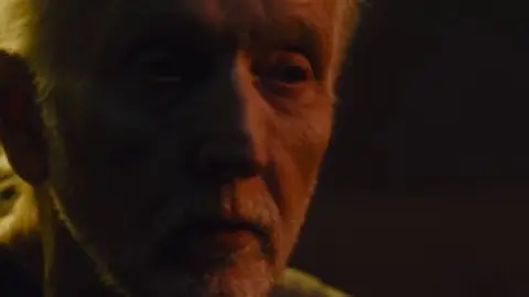 SAW-X.2023.1080p.ENG.WEB-DL.5.1.ESub.x264-HDHub4u.TV.mkv.0005.th.jpg