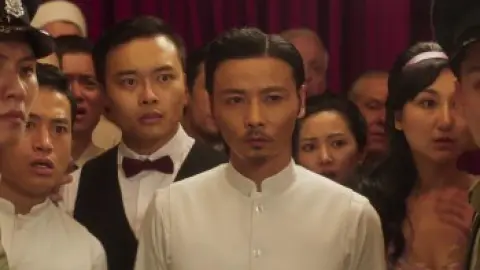 Master.Z.Ip.Man.Legacy.2018.01_20_48_01.th.jpg