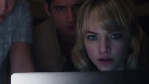 Truth.or.Dare.2018.00_46_30_01.th.jpg