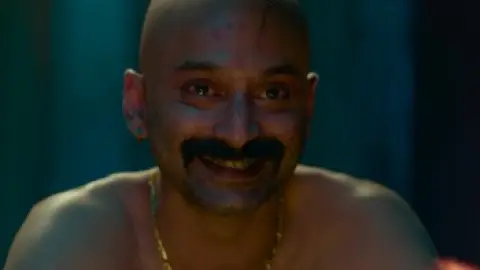 Download Pushpa 2021 Hindi Dubbed HDRip Full Movie