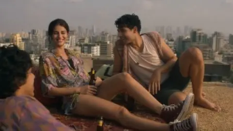 Kho.Gaye.Hum.Kahan.2023.1080p.Hindi.WEB-DL.5.1.ESub.x264-HDHub4u.Tv.mkv.0000.th.jpg