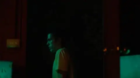 Of.An.Age.2023.1080p.WEB-DL.Hindi.ORG-English.ESub.x264-HDHub4u.Tv.mkv.0005.th.jpg