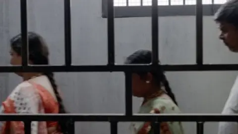 Sapta.Sagaradaache.Ello.Side.A.2023.1080p.WEB-DL.5.1.ESub.x264-HDHub4u.Tv.mkv.0003.th.jpg