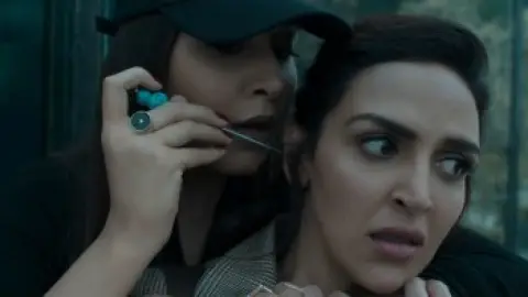 EP-123-RuudrA-S01-720p-HD-DesireMoVies.WINE.mkv_snapshot_00.43.19.905.th.jpg