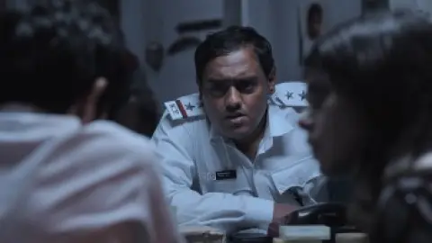 Kadak.Singh.2023.1080p.Hindi.WEB-DL.5.1.ESub.x264-HDHub4u.Tv.mkv.0001.th.jpg
