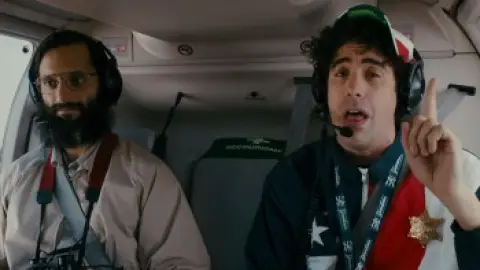 The.Dictator.2012.00_45_41_06.th.jpg